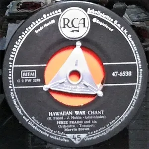 Pochette de Hawaiian War Chant / Cuban Rock de Pérez Prado and His Orchestra