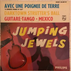 Pochette de Avec une poignée de terre de The Jumping Jewels