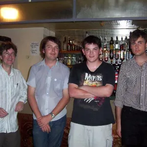 Pochette de Still My Town (2004) de The Pits