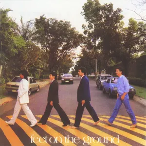 Pochette de Feet on the Ground de APO Hiking Society