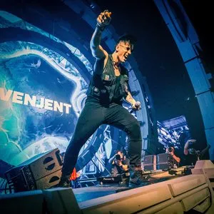 Pochette de Let It Roll de Venjent