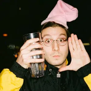 Pochette de pay attention de bbno$