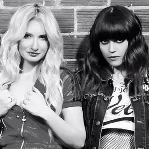 Pochette de Busy de Jena Lee - Gia Martinelli